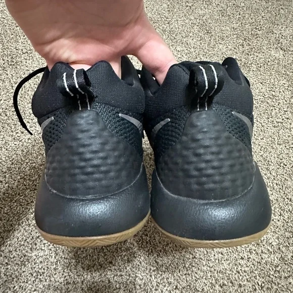 Nike zoom rev basketball shoes - Picture 5 of 11